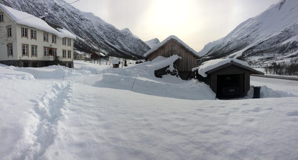 Overvoll Farm Stranda  Dış mekan fotoğraf